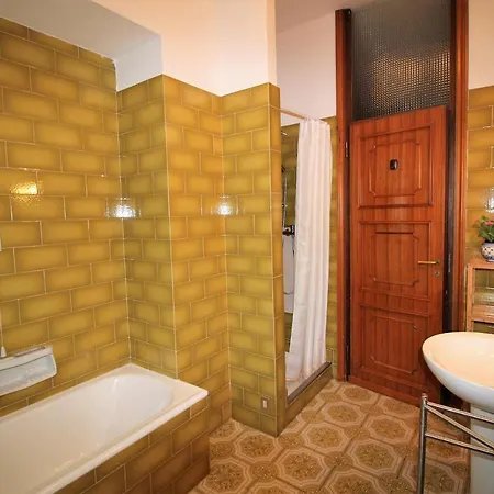 Appartement On The Lake Side With A Magnificent View Of The Borromean Islands Stresa