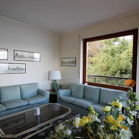 Appartement On The Lake Side With A Magnificent View Of The Borromean Islands Stresa